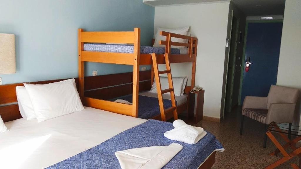 Hotel Limenari フィリアトラ エクステリア 写真