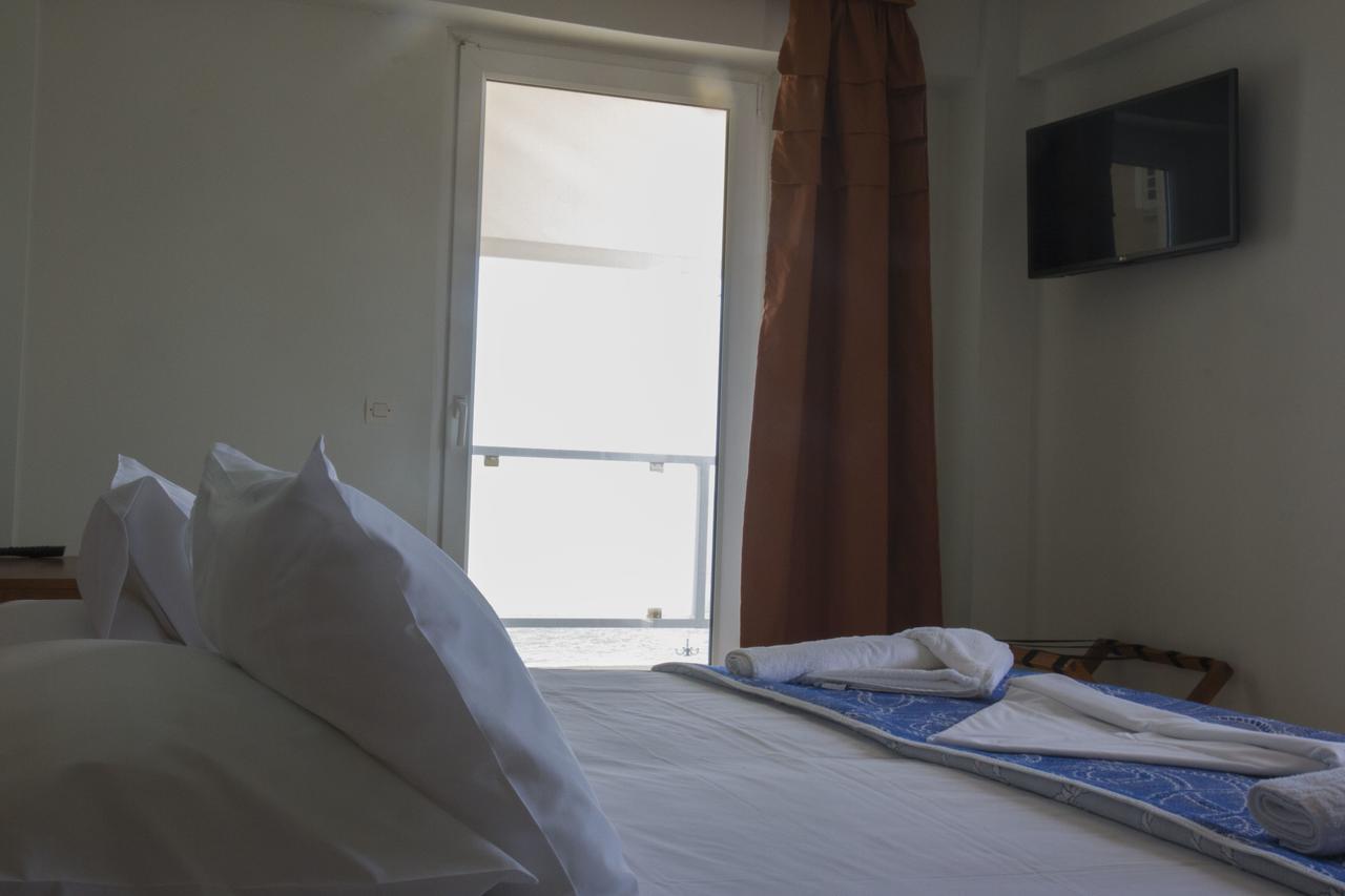 Hotel Limenari フィリアトラ エクステリア 写真